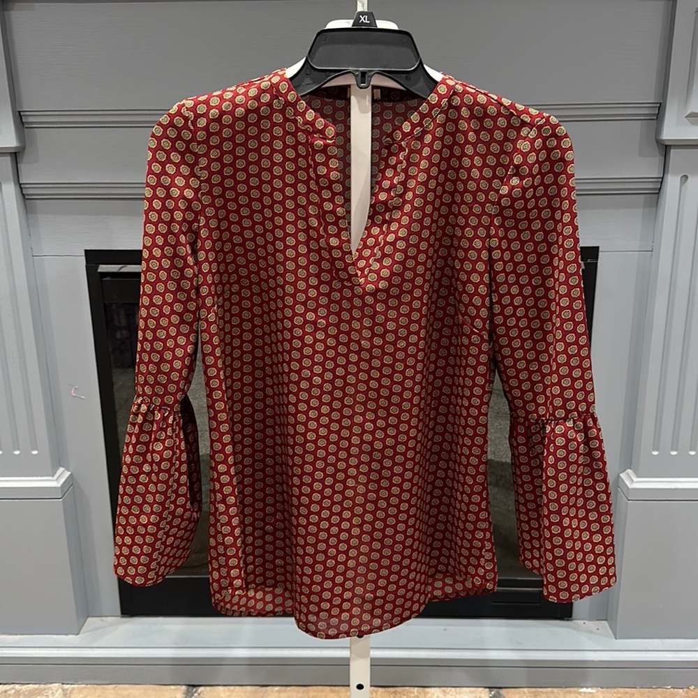 J Crew V cut Top